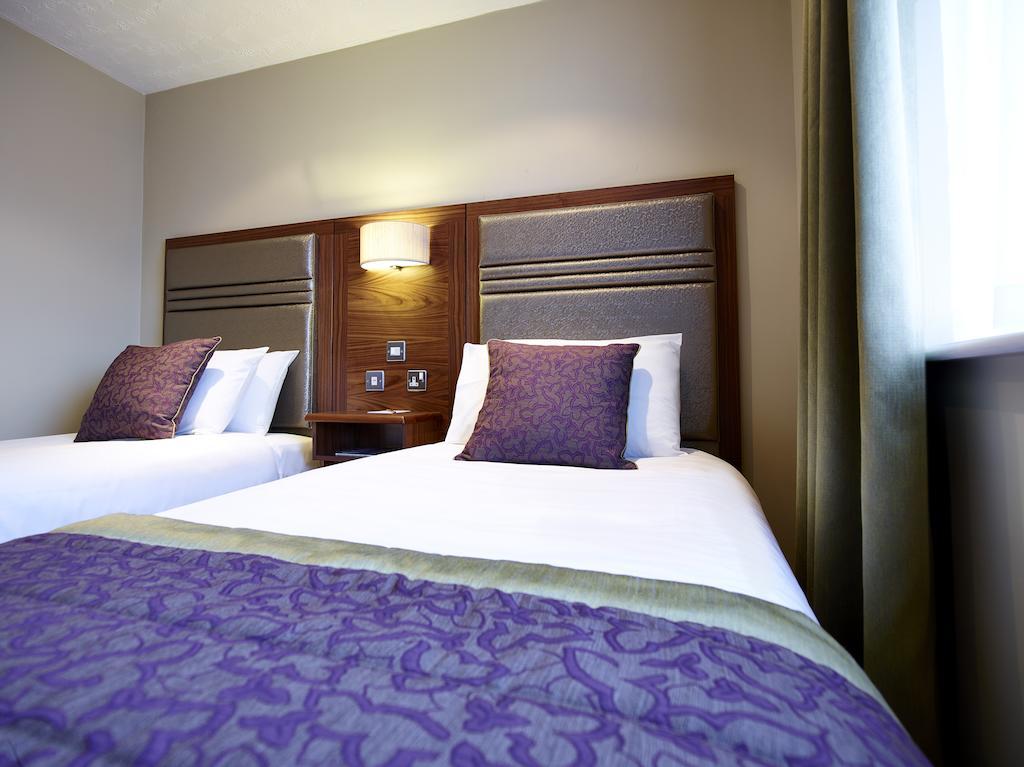 The Briar Court Hotel Huddersfield Quarto foto